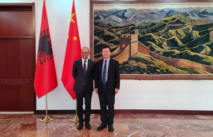 The Rector of the University of Tirana, Prof Dr Artan Hoxha, held a meeting with His Excellency Mister Zhou Ding, Ambassador of the People’s Republic of China in Tirana.
