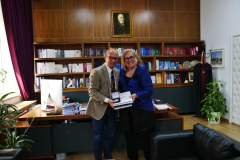 3e2c695d-7717-46fe-9c34-b800b8965967