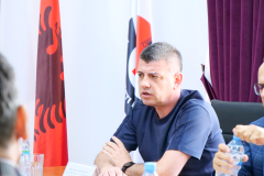 P1000351