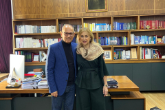 cf821d4f-88c2-40af-bb1b-cc8dda92ccf3