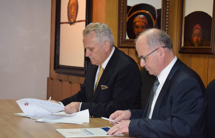 The University of Tirana increases cooperation with the "Mother Teresa" University of Skopje, the Rector of UT Prof. Dr. Mynyr Koni signs the cooperation agreement.